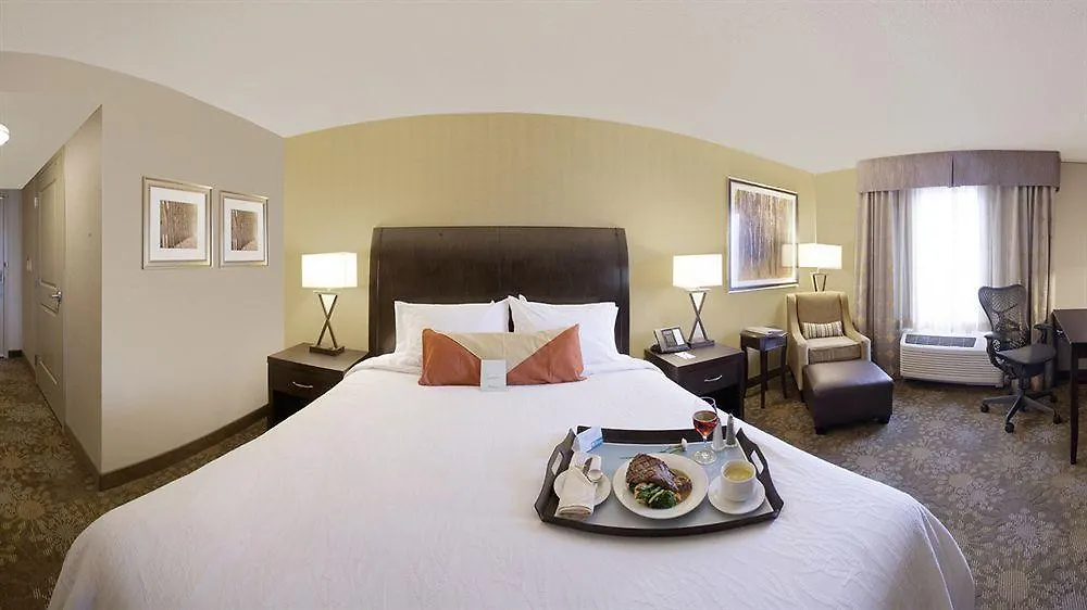 Hilton Garden Inn Toronto/Brampton Hotel